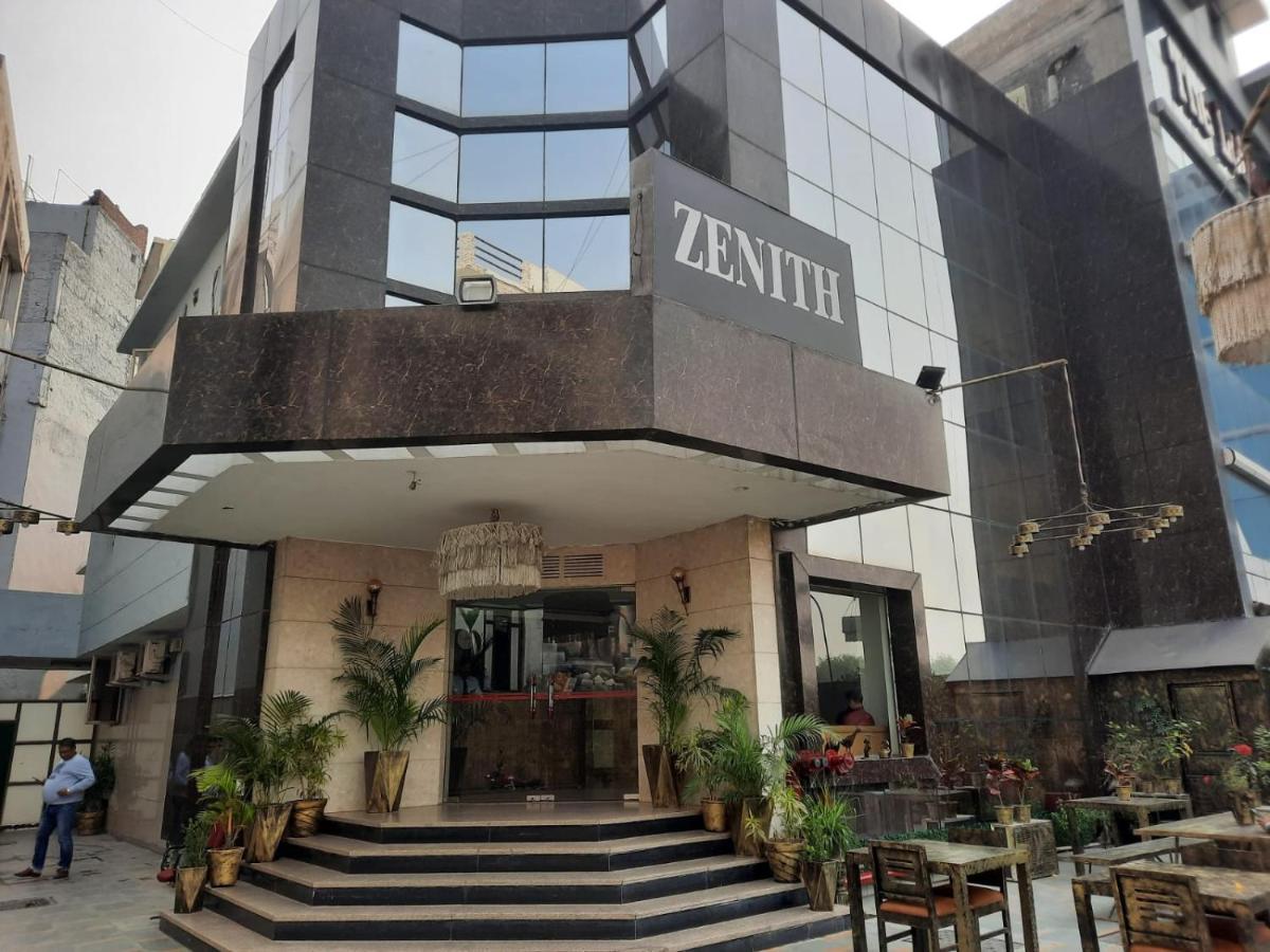 Zenith Hotel - Delhi Airport Nova Deli Exterior foto